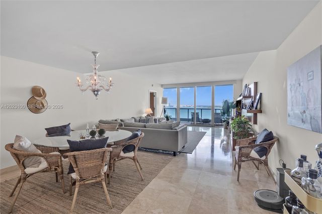 1331 Brickell Bay Dr 2007, Miami, FL 33131