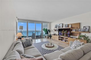 1331 Brickell Bay Dr 2007, Miami, FL 33131