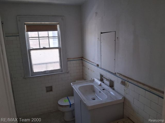 4790 Sturtevant Street, Detroit, MI 48204