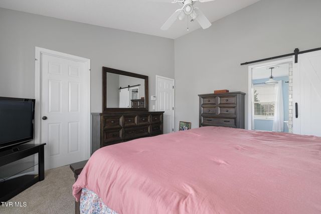 506 Crystal Springs Circle, Gray, TN 37615