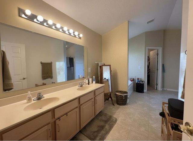 5714 Braymoore Drive, Galena, OH 43021