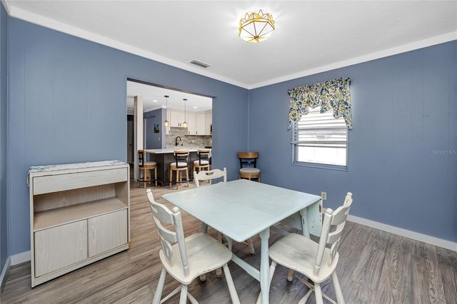 731 72ND STREET N, St Petersburg, FL 33710