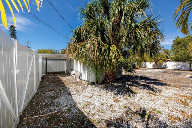 731 72ND STREET N, St Petersburg, FL 33710