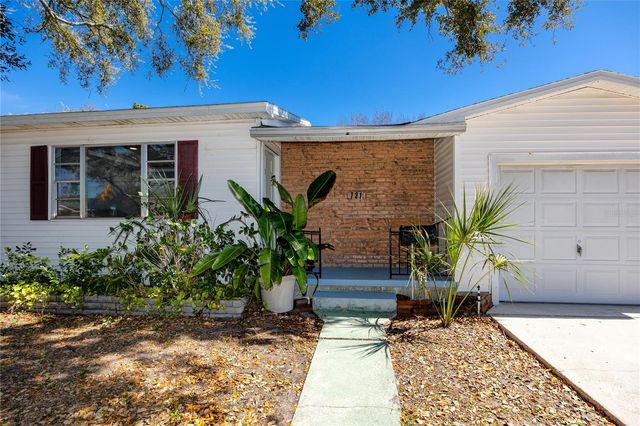 731 72ND STREET N, St Petersburg, FL 33710