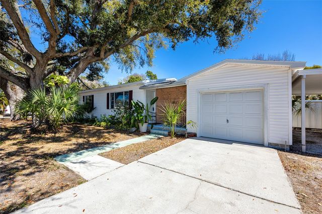 731 72ND STREET N, St Petersburg, FL 33710