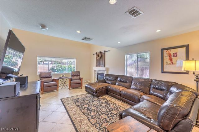 33 TRAILSIDE Court, Henderson, NV 89012