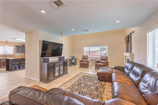 33 TRAILSIDE Court, Henderson, NV 89012