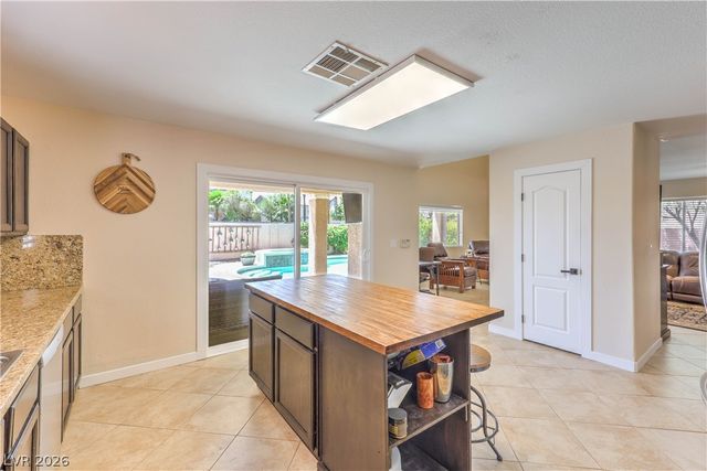 33 TRAILSIDE Court, Henderson, NV 89012