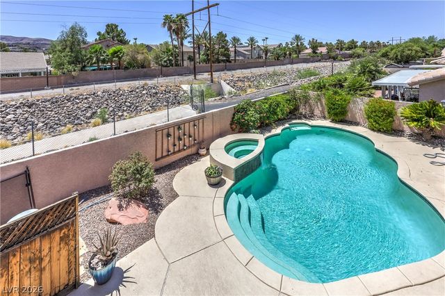 33 TRAILSIDE Court, Henderson, NV 89012