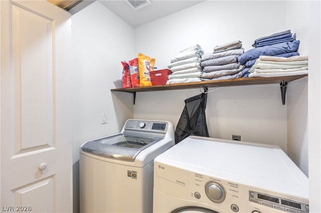 33 TRAILSIDE Court, Henderson, NV 89012