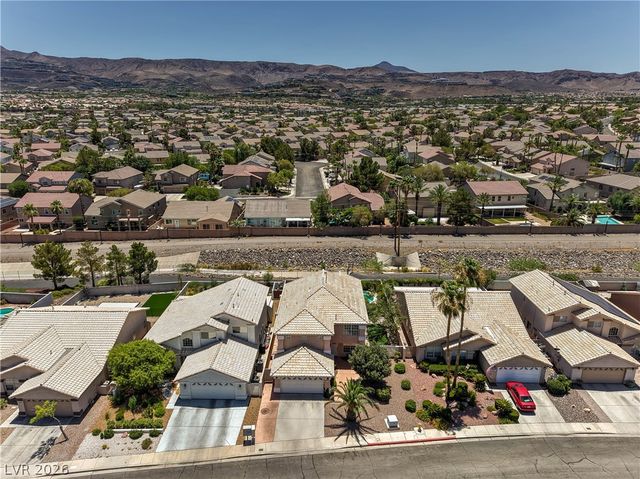 33 TRAILSIDE Court, Henderson, NV 89012