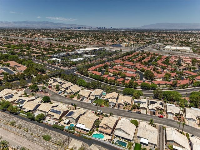 33 TRAILSIDE Court, Henderson, NV 89012