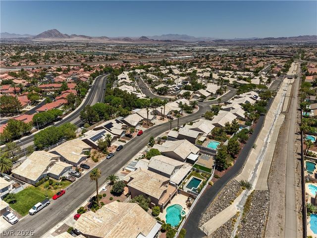 33 TRAILSIDE Court, Henderson, NV 89012