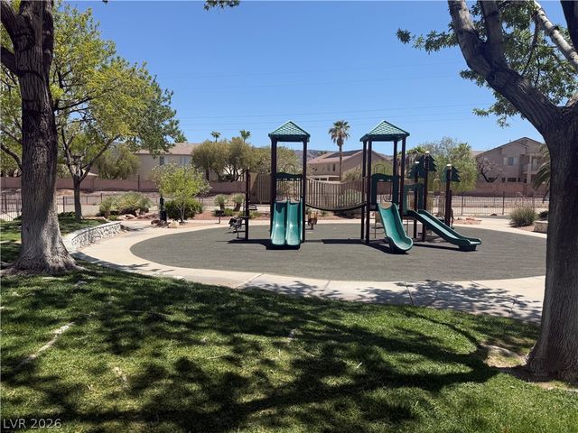 33 TRAILSIDE Court, Henderson, NV 89012