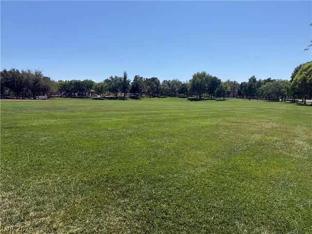 33 TRAILSIDE Court, Henderson, NV 89012