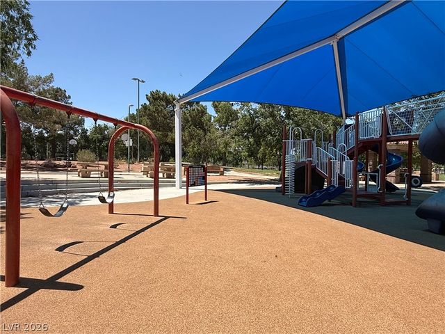 33 TRAILSIDE Court, Henderson, NV 89012