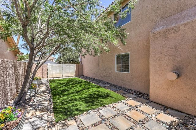 33 TRAILSIDE Court, Henderson, NV 89012