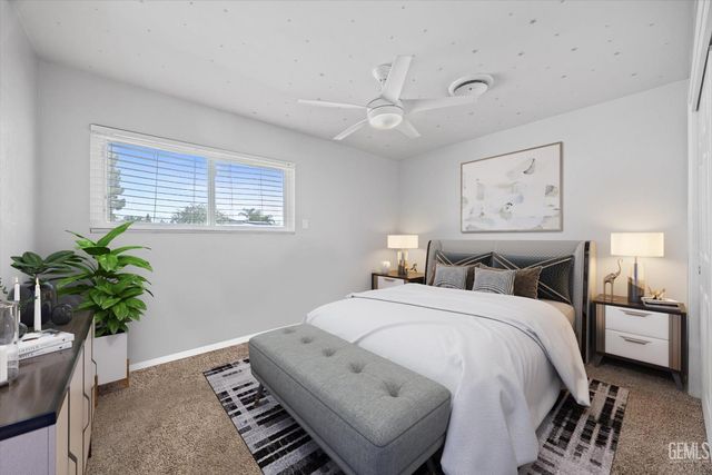 5005 Surrey Lane, Bakersfield, CA 93309