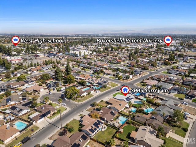 5005 Surrey Lane, Bakersfield, CA 93309