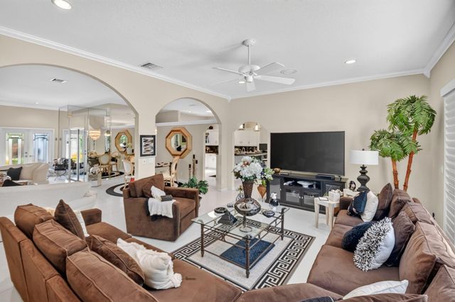 3952 Summer Chase Court, Lake Worth, FL 33467