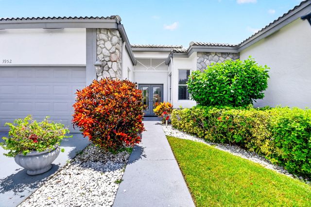 3952 Summer Chase Court, Lake Worth, FL 33467