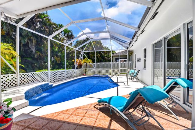3952 Summer Chase Court, Lake Worth, FL 33467