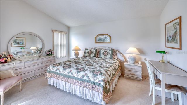 718 LIGHTHOUSE DRIVE, Tarpon Springs, FL 34689