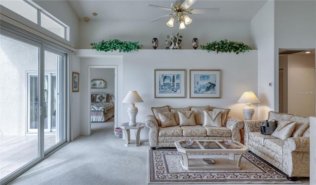 718 LIGHTHOUSE DRIVE, Tarpon Springs, FL 34689