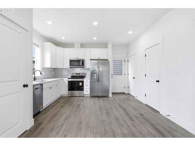 8655 Se Insley St, Portland, OR 97266