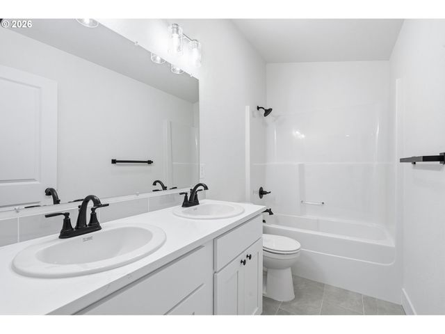 8655 Se Insley St, Portland, OR 97266