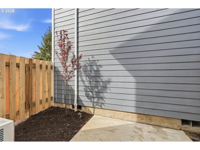 8655 Se Insley St, Portland, OR 97266