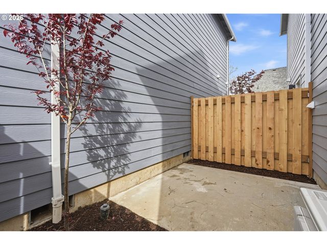 8655 Se Insley St, Portland, OR 97266