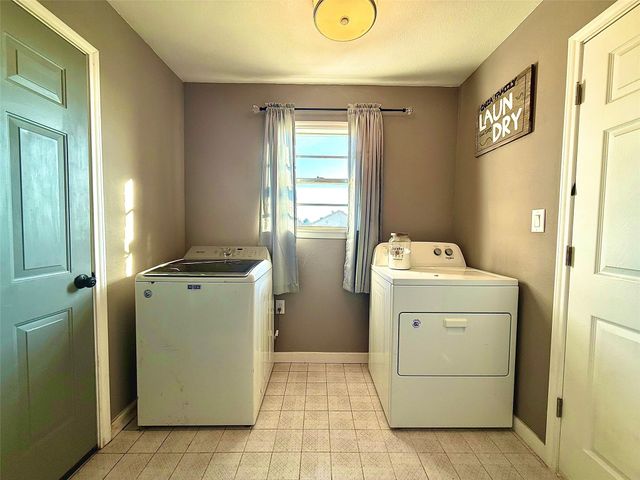 200 Arden Street, Bowie, TX 76230