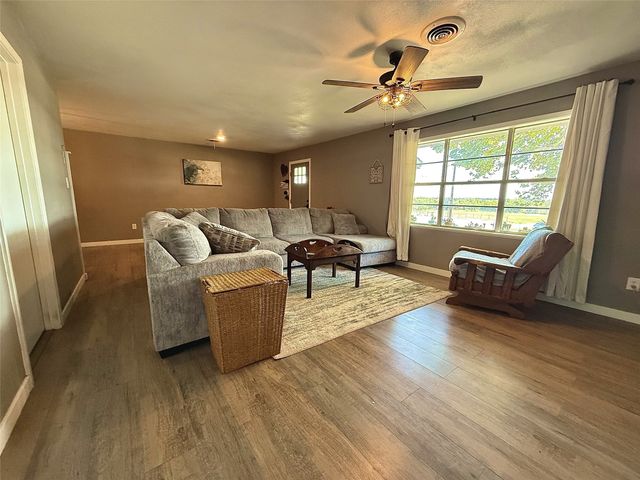200 Arden Street, Bowie, TX 76230