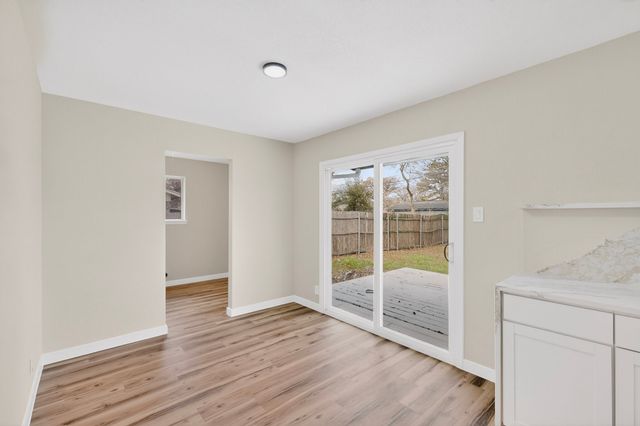 2213 Pontiac Drive, Arlington, TX 76013