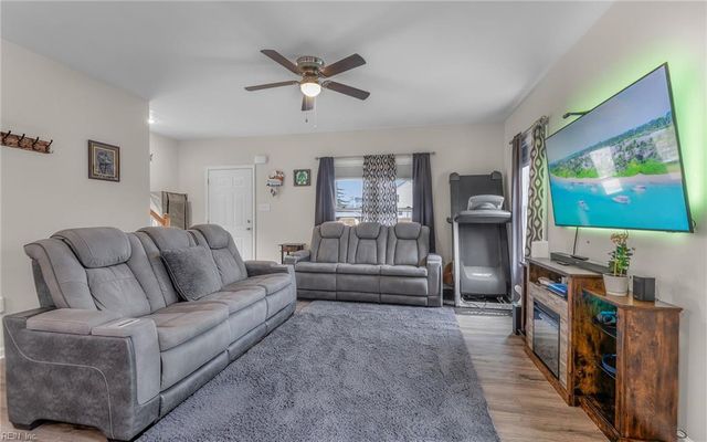 19543 Westall LN, Barhamsville, VA 23011