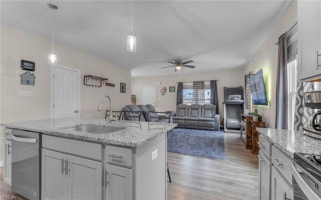 19543 Westall LN, Barhamsville, VA 23011