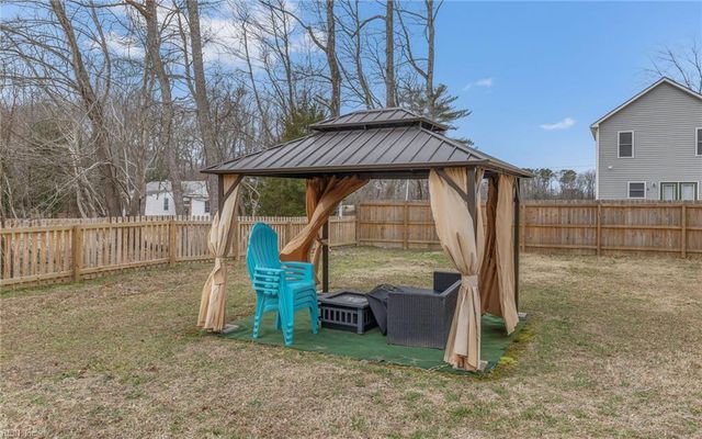 19543 Westall LN, Barhamsville, VA 23011