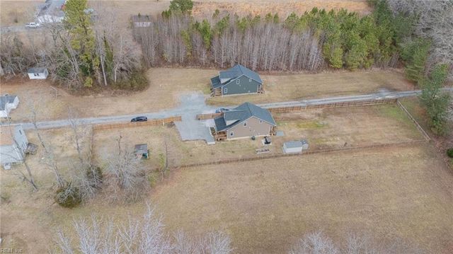 19543 Westall LN, Barhamsville, VA 23011