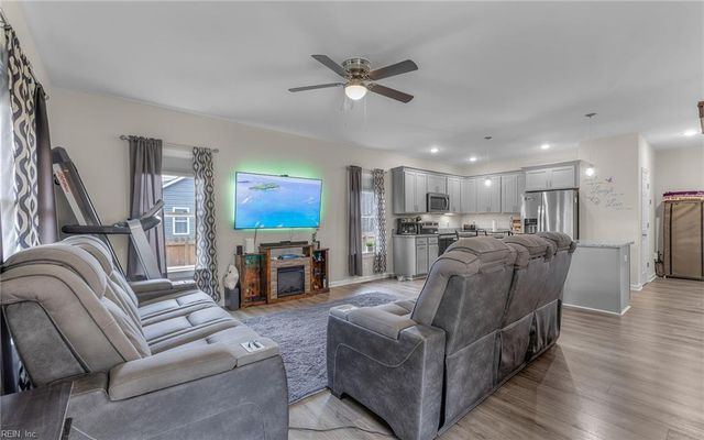 19543 Westall LN, Barhamsville, VA 23011