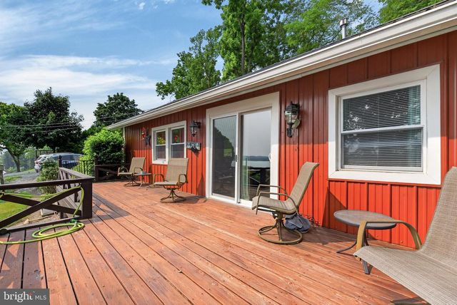 101 PELICAN LN, Wrightsville, PA 17368