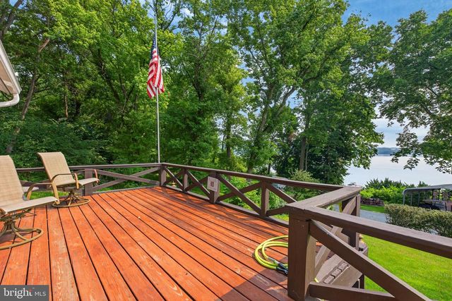 101 PELICAN LN, Wrightsville, PA 17368