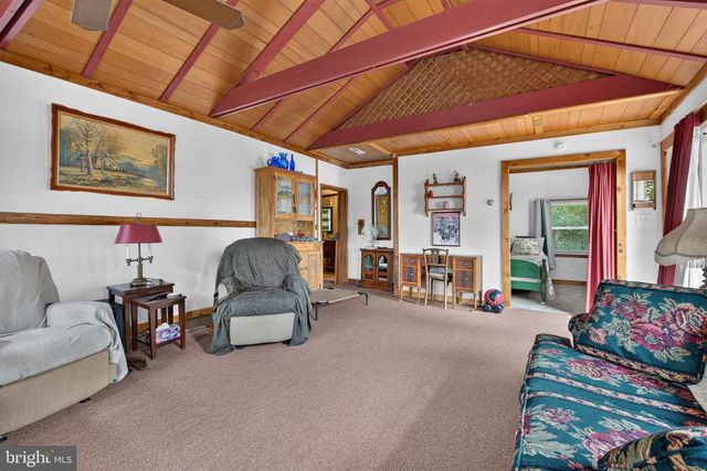 101 PELICAN LN, Wrightsville, PA 17368