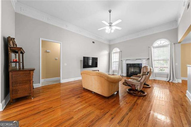 86 Colonial Circle NW, Cartersville, GA 30120