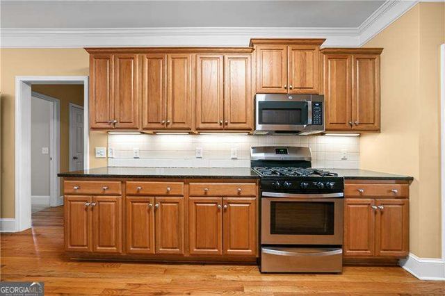 86 Colonial Circle NW, Cartersville, GA 30120