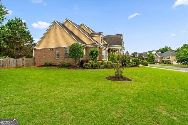 86 Colonial Circle NW, Cartersville, GA 30120