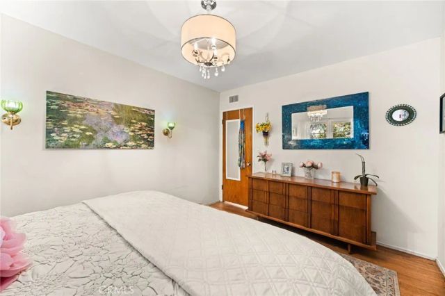1521 S 3rd Avenue, Arcadia, CA 91006