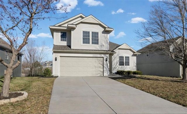 13704 Berger Avenue, Bonner Springs, KS 66012