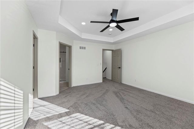 13704 Berger Avenue, Bonner Springs, KS 66012