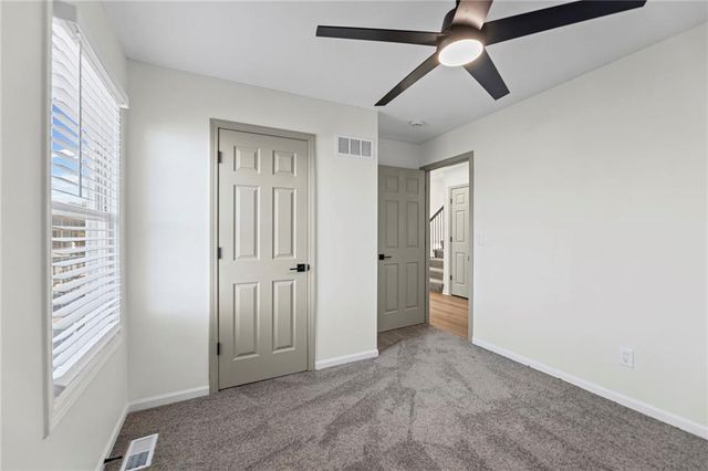 13704 Berger Avenue, Bonner Springs, KS 66012